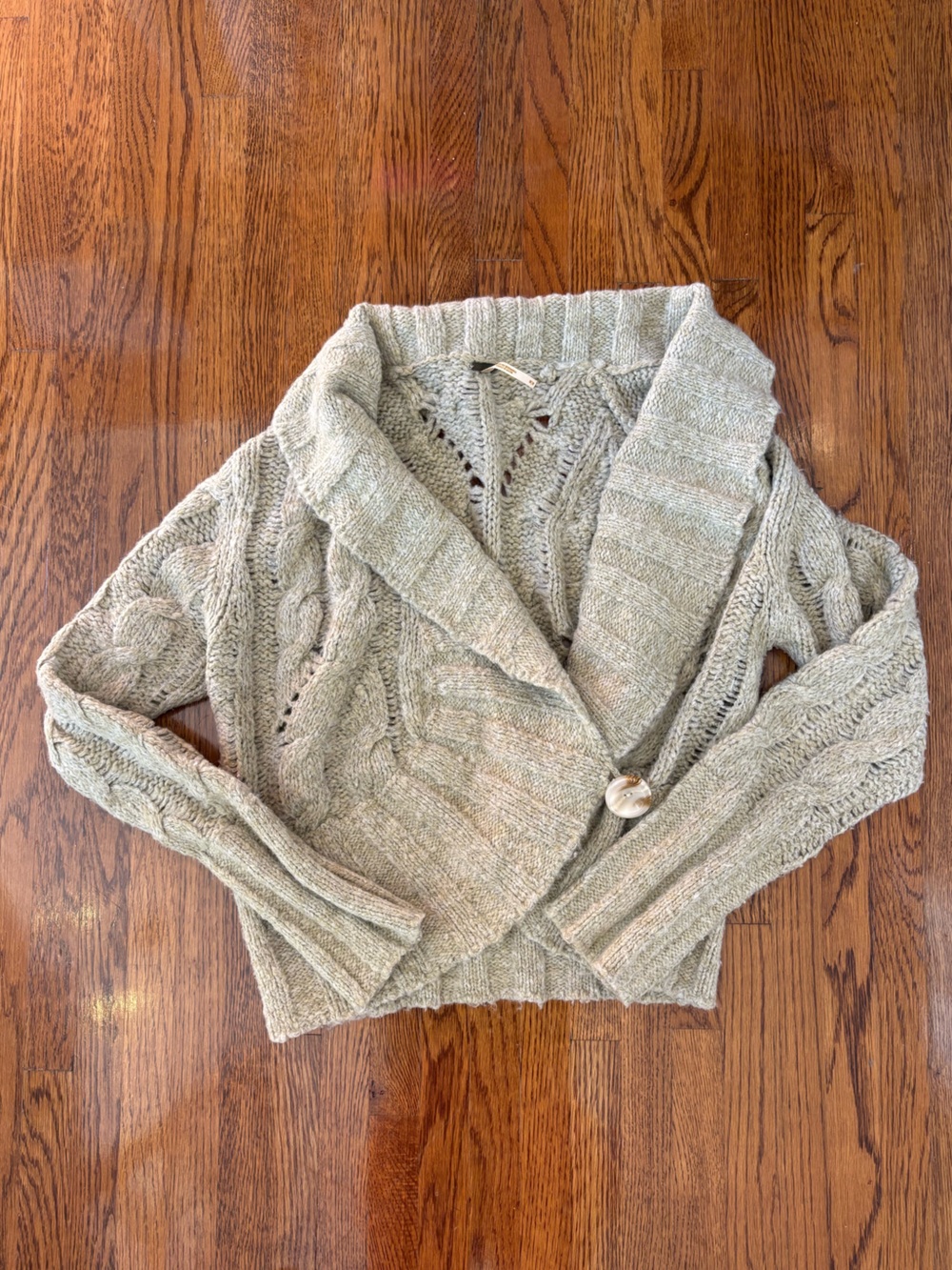 Vintage Y2K Free People Chunky Knit Wool Blend Cardigan Sweater in Light Sage
